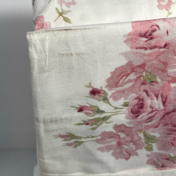 LoveShackFancy Pottery Barn Antique Floral Printed Queen Sheet Set - Picture 8 of 9